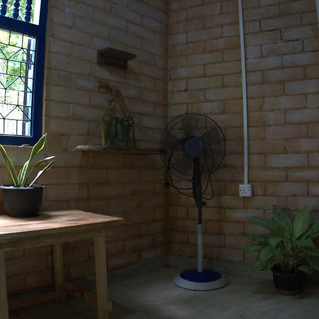 Passionfruit Homestay Matara Exterior foto